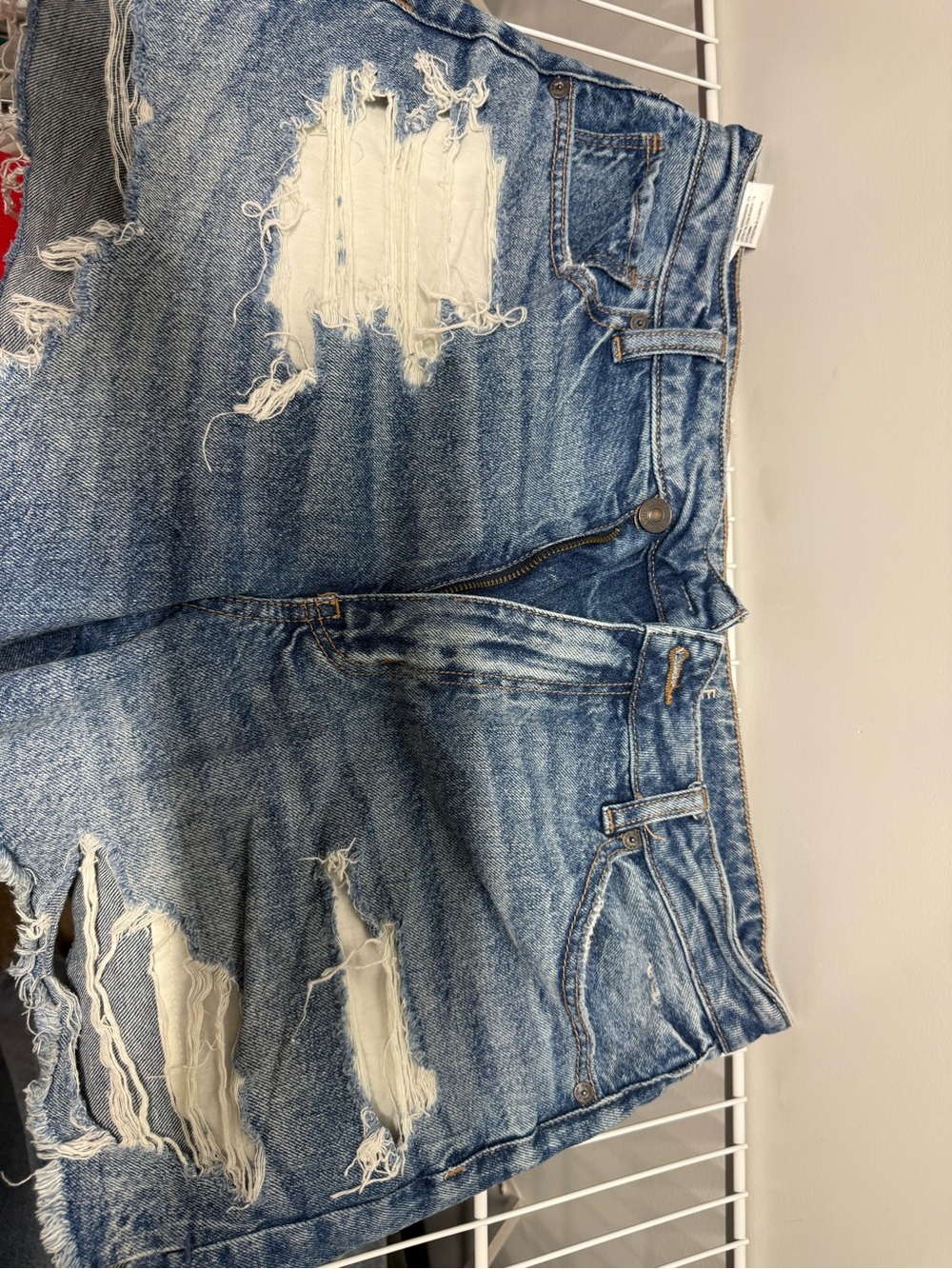 American Eagle Distressed Women’s Denim Jeans - Blue